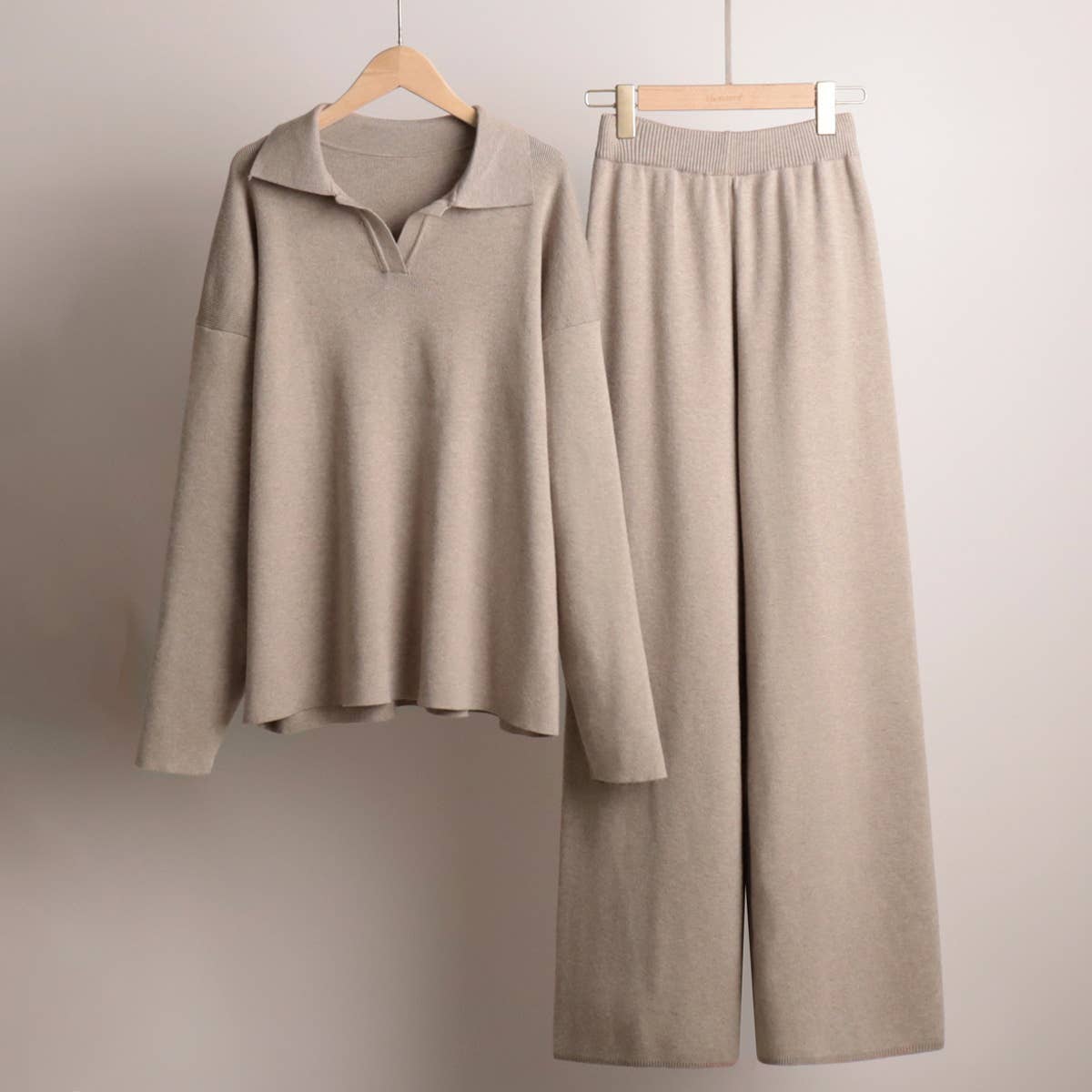Long sleeve top and long pants sweater set: KHAKI / M