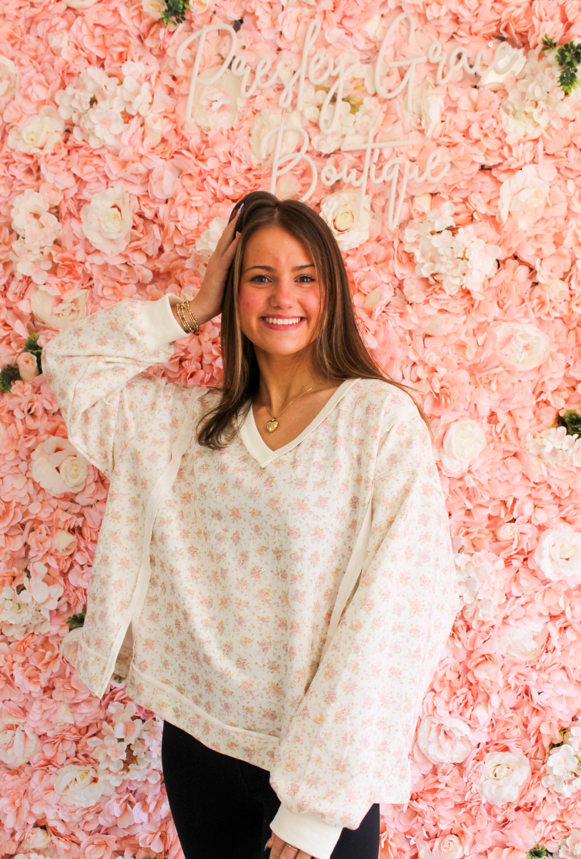 Oversized Floral Print V-Neck Long Sleeve Sweatshirt: IVORY