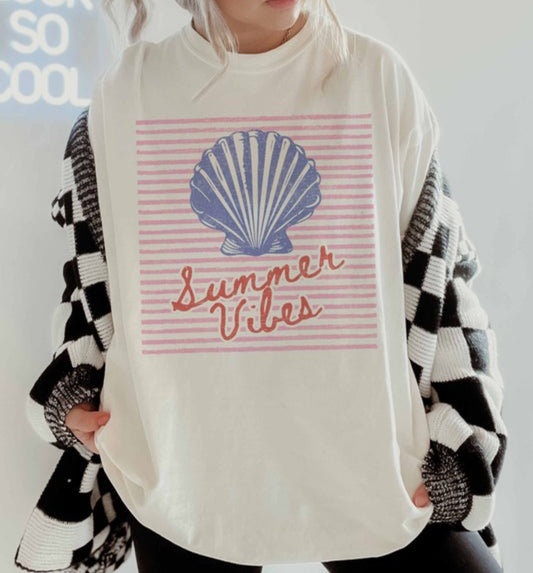 Summer Vibes Tee