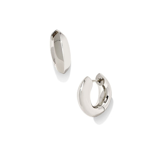 Mikki Metal Huggie Earrings – Polished Silver