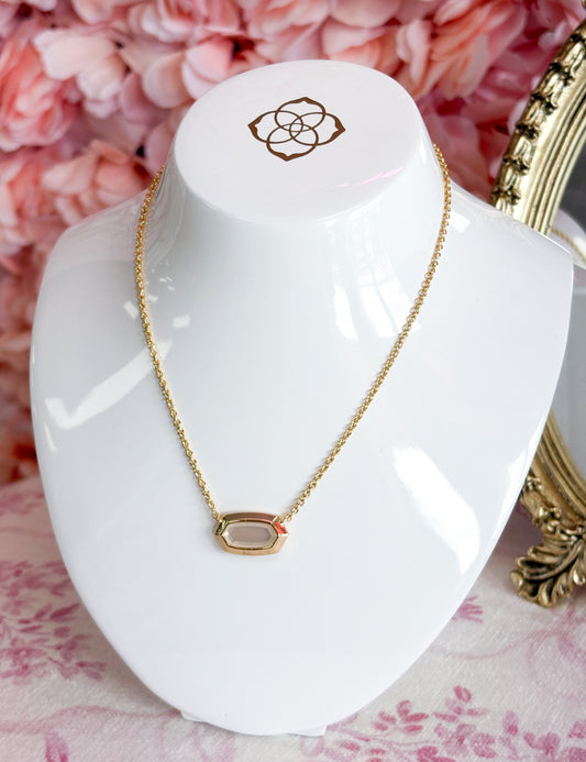 Elisa Bezel Short Pendant Necklace