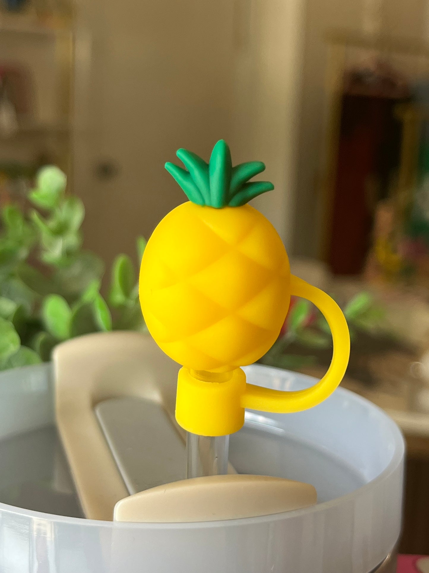 Pineapple Straw Topper