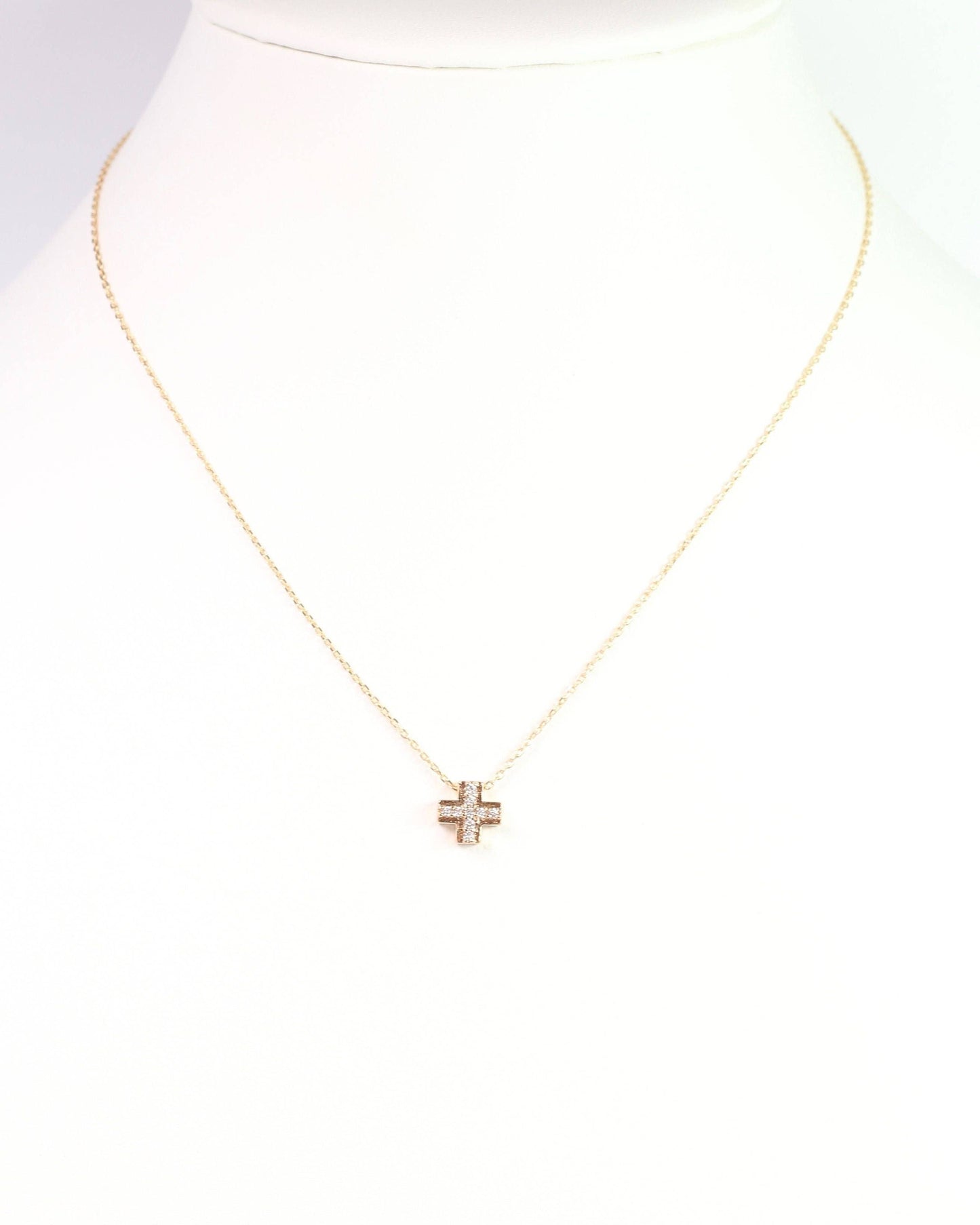 Aria Cross Necklace Gold: Default