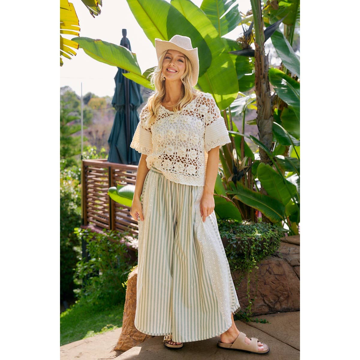 FLORAL EYELET SIDE ELASTIC STRIPES WIDE LEG PANTS: LIGHT PINK