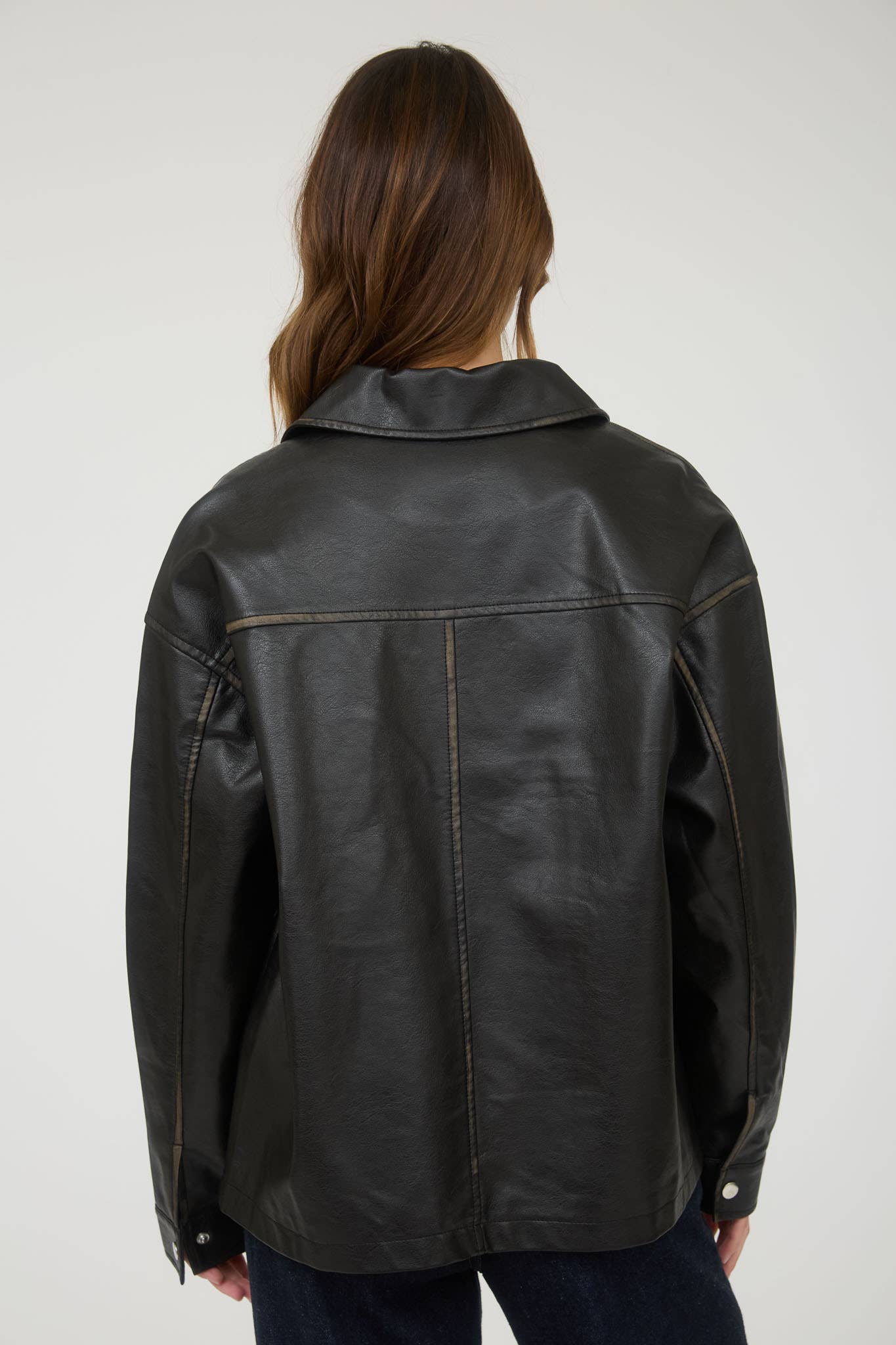 WASHED FAUX LEATHER COLLARED ZIP-UP JACKET : BROWN