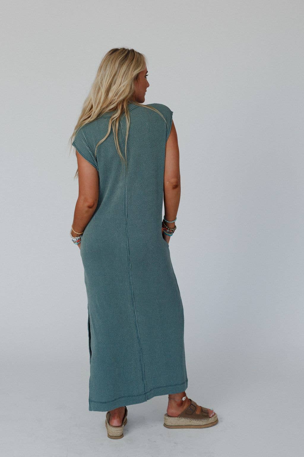 Madeline Textured Maxi Dress - Moss: XL