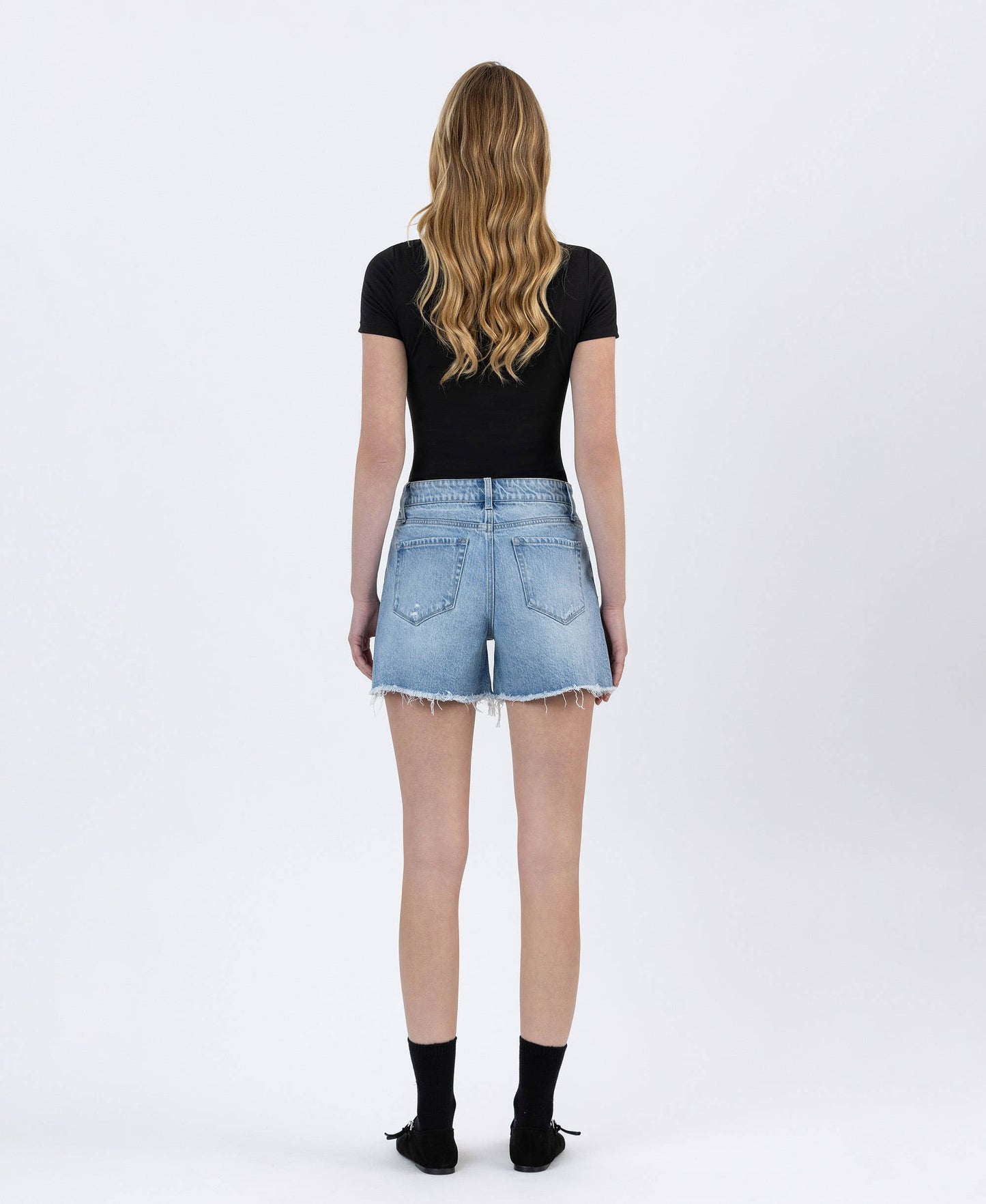 HIGH RISE BOYFRIEND DENIM SHORTS T6750: CLASSY
