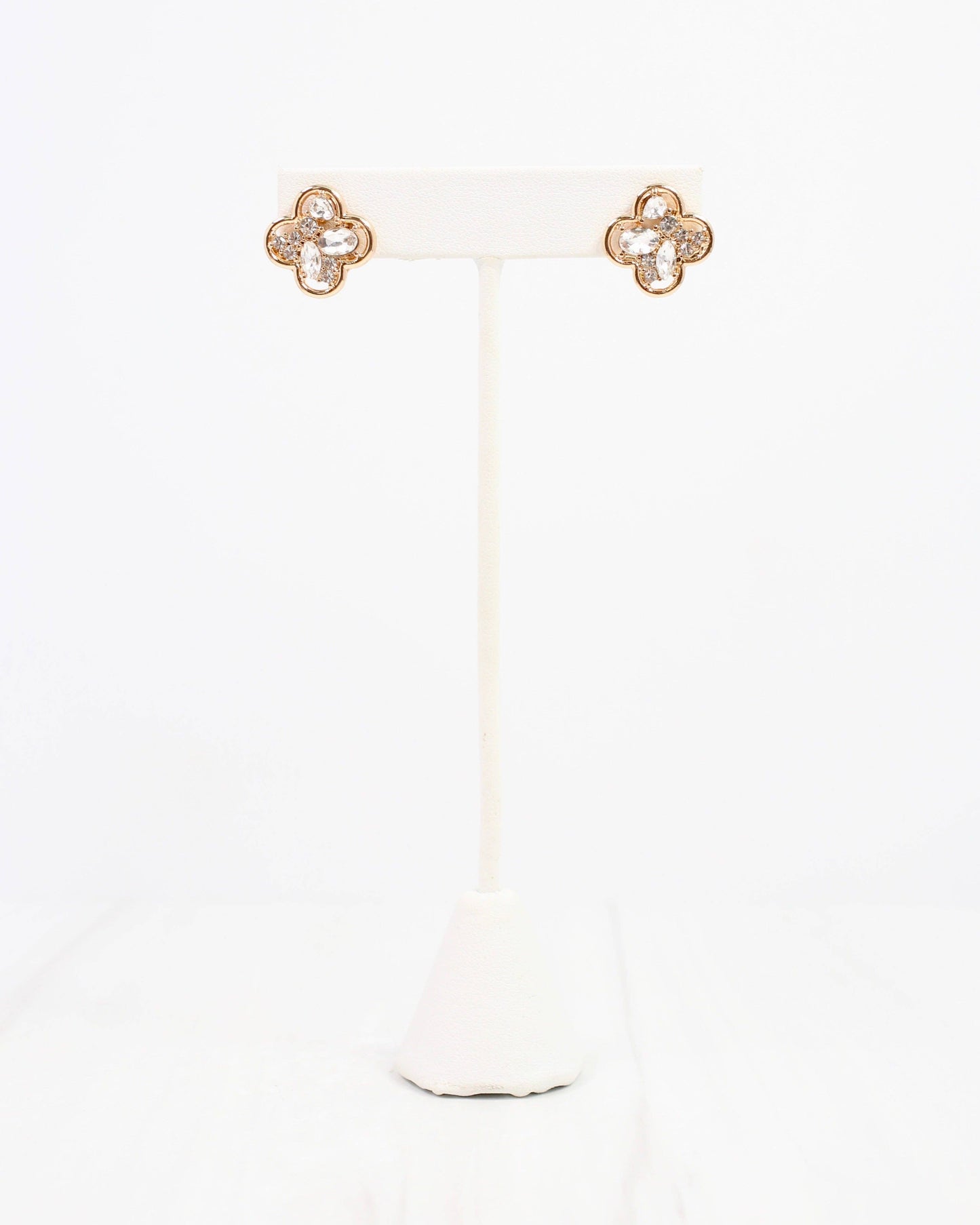 Coronado Clover Cluster Stud Clear: Default