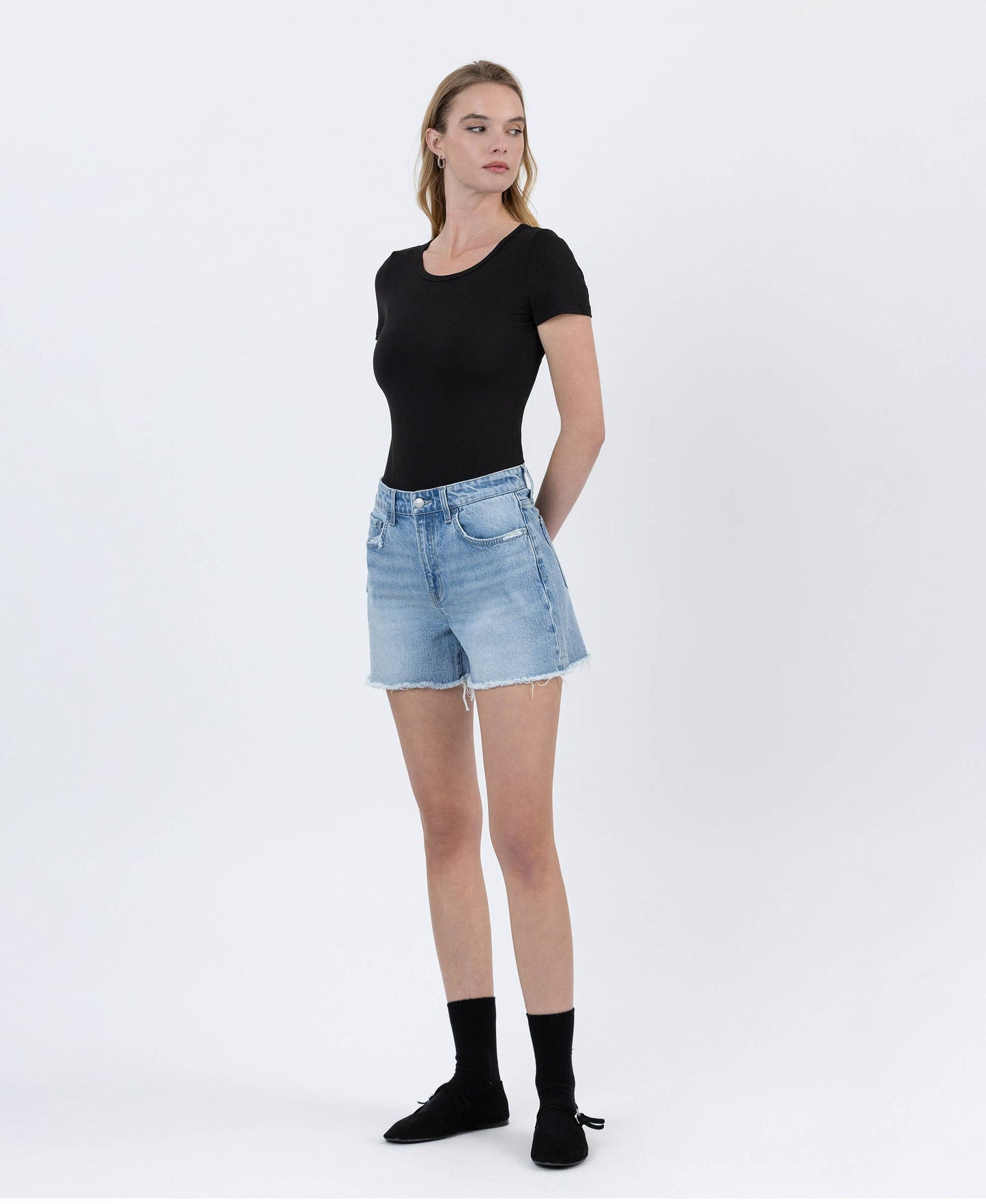 HIGH RISE BOYFRIEND DENIM SHORTS T6750: CLASSY